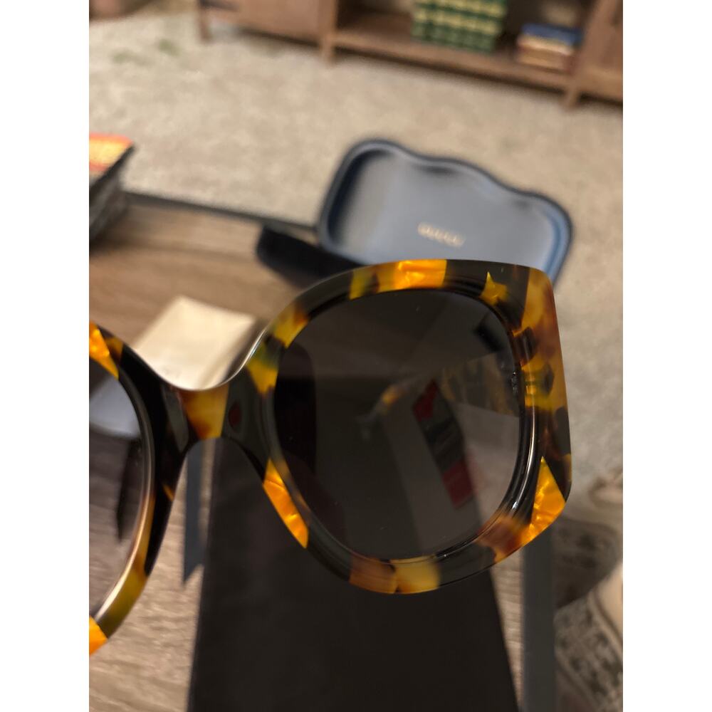 Gucci GG1257S Women’s Sunglasses - Picture 5 of 6